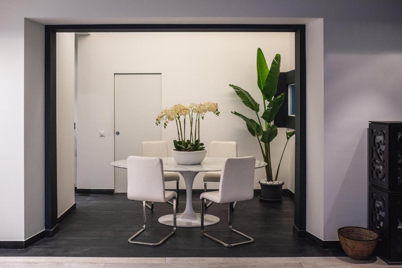 V Apartments ベリンツォーナ エクステリア 写真
