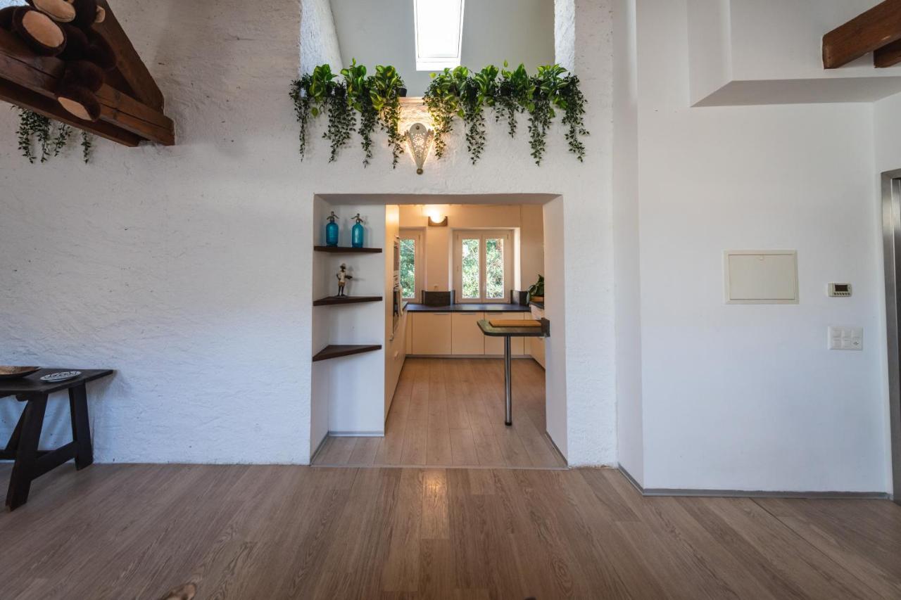 V Apartments ベリンツォーナ エクステリア 写真
